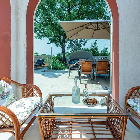 Pinji Vi بيت للعطل زاتون