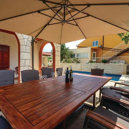 Stunning In Zaton Veliki With Kitchen Holiday home Zaton (Dubrovnik-Neretva)