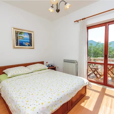 Stunning In Zaton Veliki With Kitchen Zaton (Dubrovnik-Neretva)